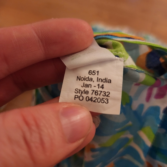 Lilly Pulitzer Top - Picture 7 of 12